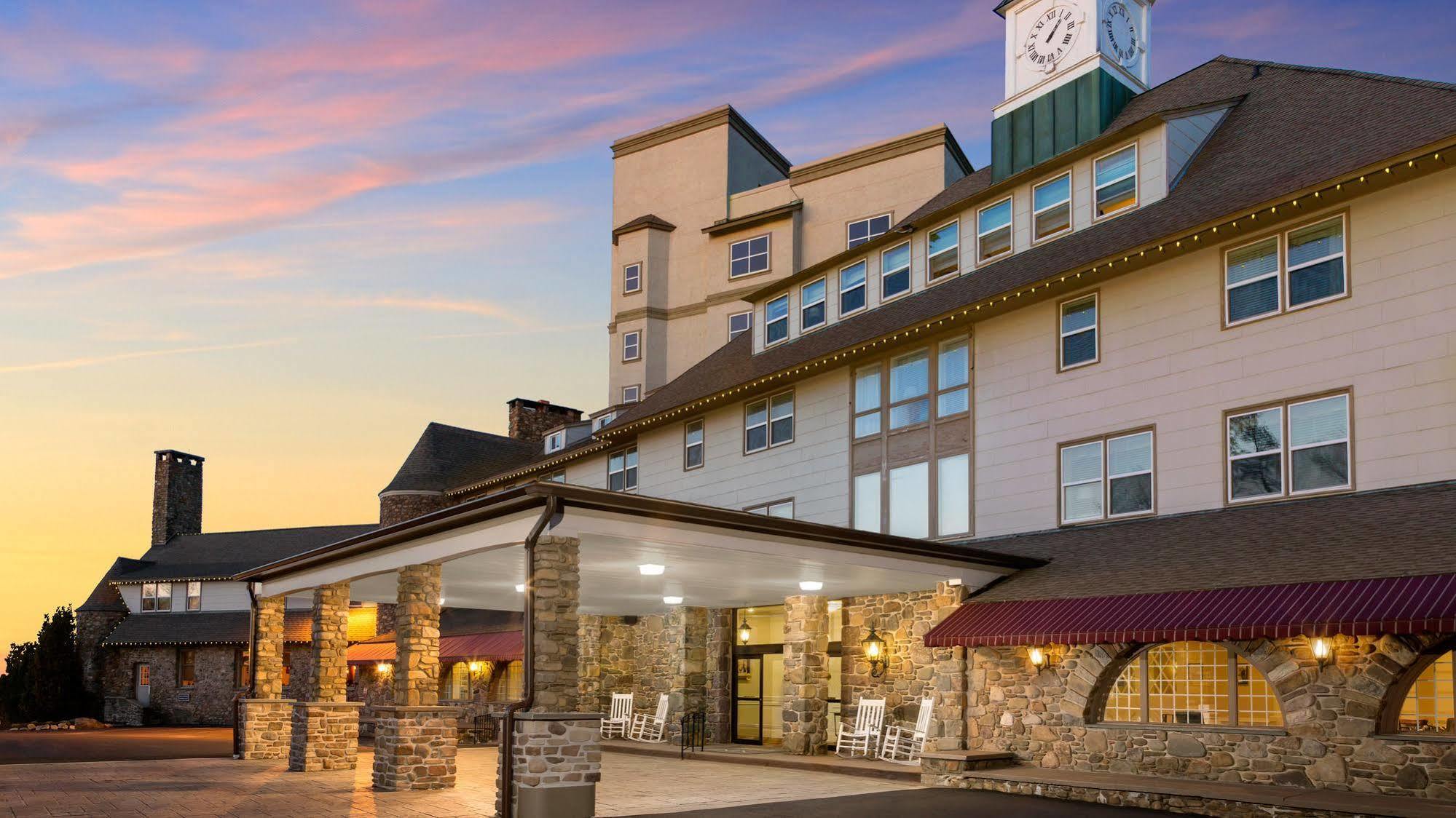 Pocono Manor Resort And Spa ภายนอก รูปภาพ